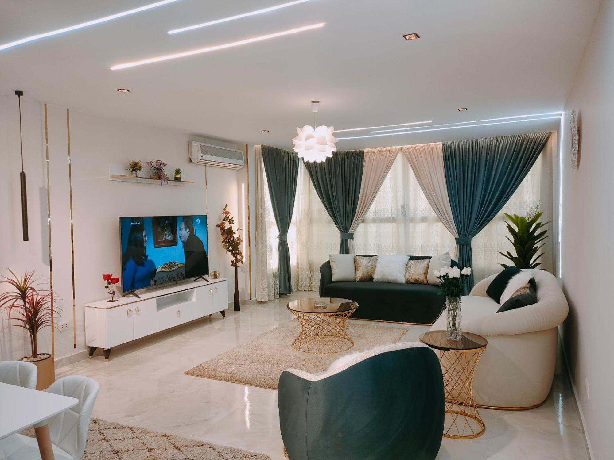 Apartment شقه فندقيه أمام إنتركونتيننتال سيتي ستارز *