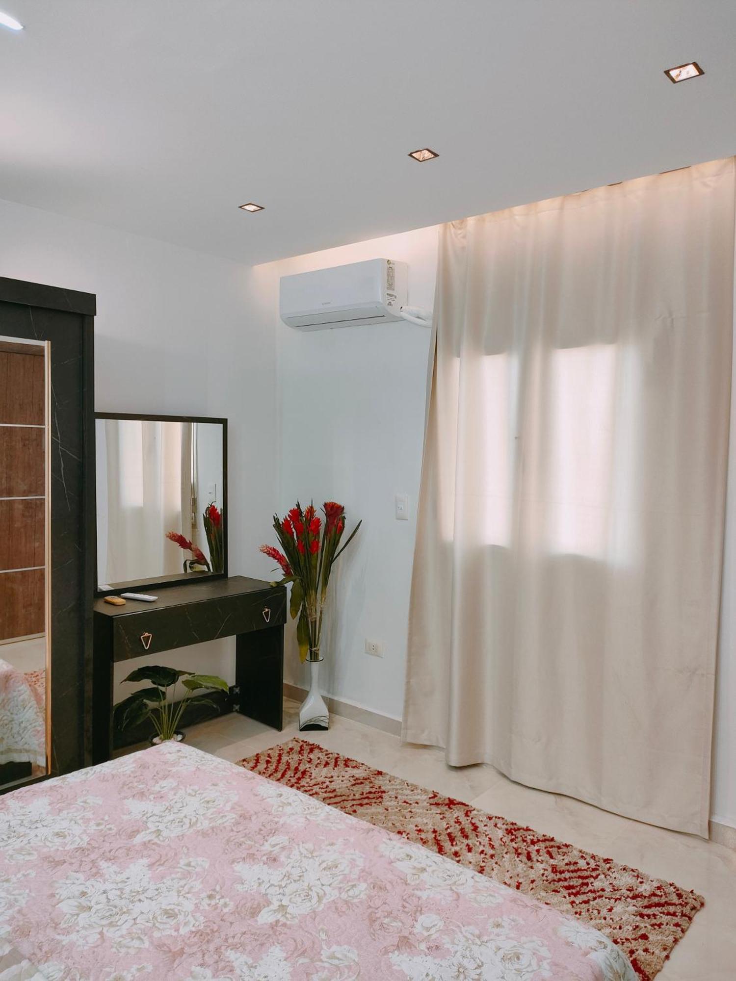 شقه فندقيه أمام إنتركونتيننتال سيتي ستارز Apartment