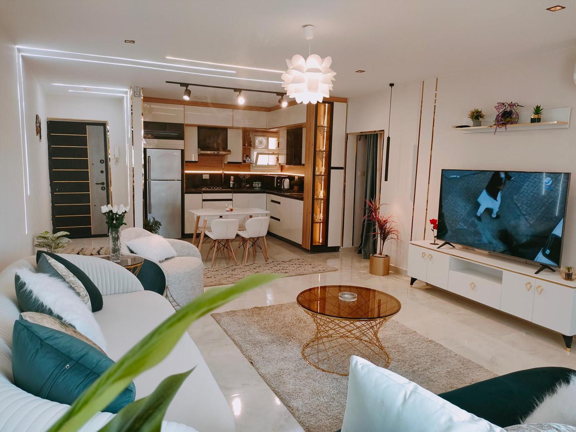 شقه فندقيه أمام إنتركونتيننتال سيتي ستارز Apartment *