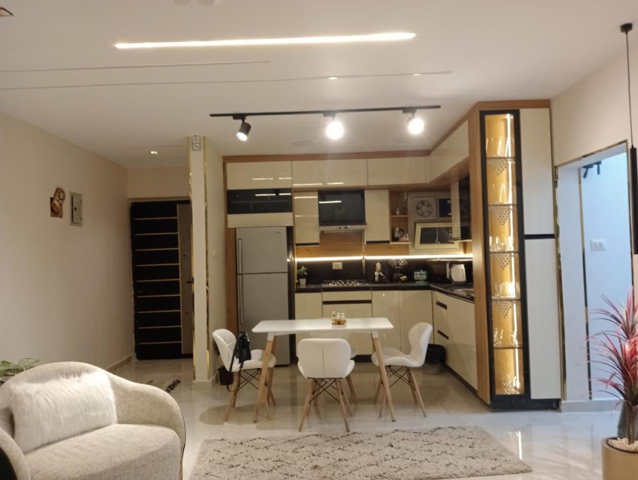 شقه فندقيه أمام إنتركونتيننتال سيتي ستارز Apartment *