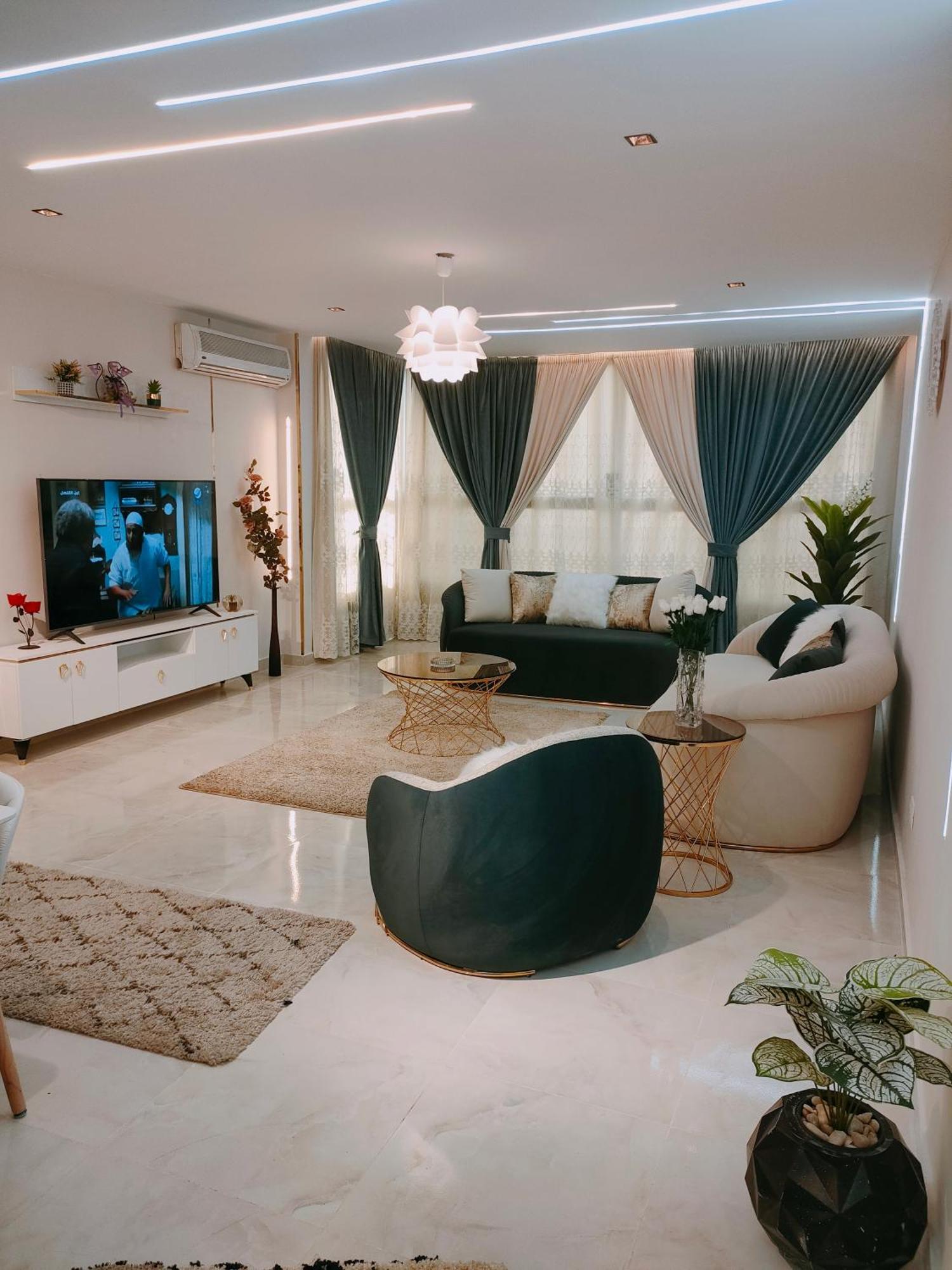 شقه فندقيه أمام إنتركونتيننتال سيتي ستارز Apartment
